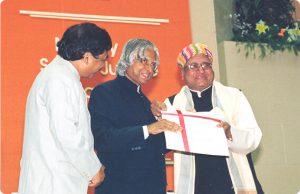 ナショナルアワード<br/>（個人部門賞）– 2003